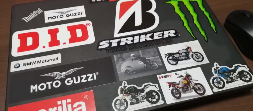 X240 天板にシール